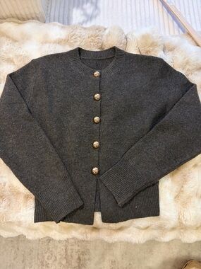 Commense Dark brown Knit Sweater cardigan gold buttons medium